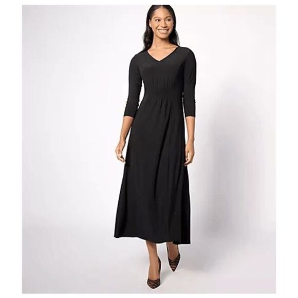 Attitudes by Renee Dresses & Skirts - Attitudes by Renee Women XLP Smockwaist V-Neck Maxi Dress Black Flowy NWOT)